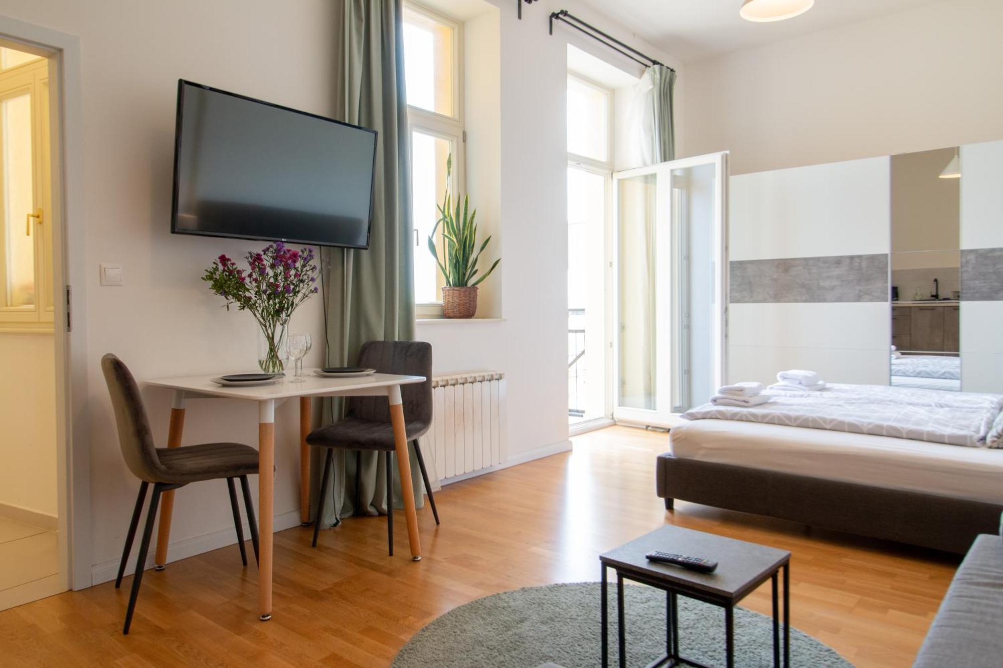 Stay Inn Apartments Stepanska Prague Exterior photo