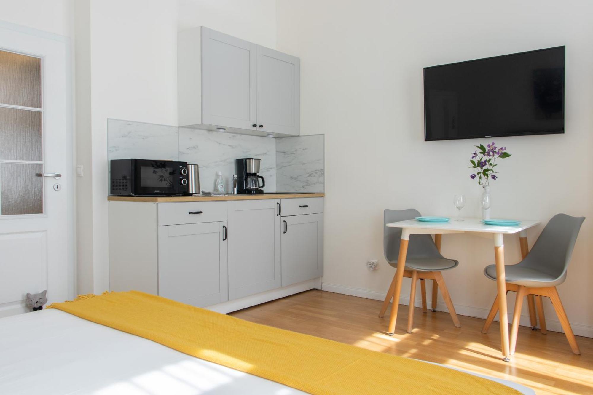 Stay Inn Apartments Stepanska Prague Room photo